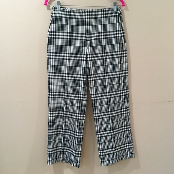 Zara Pants - ZARA Culotte Crop Pants Wide Leg Mid Waist Black White Plaid High Waist Size 4